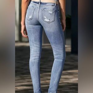 Super skinny unique wash jeans